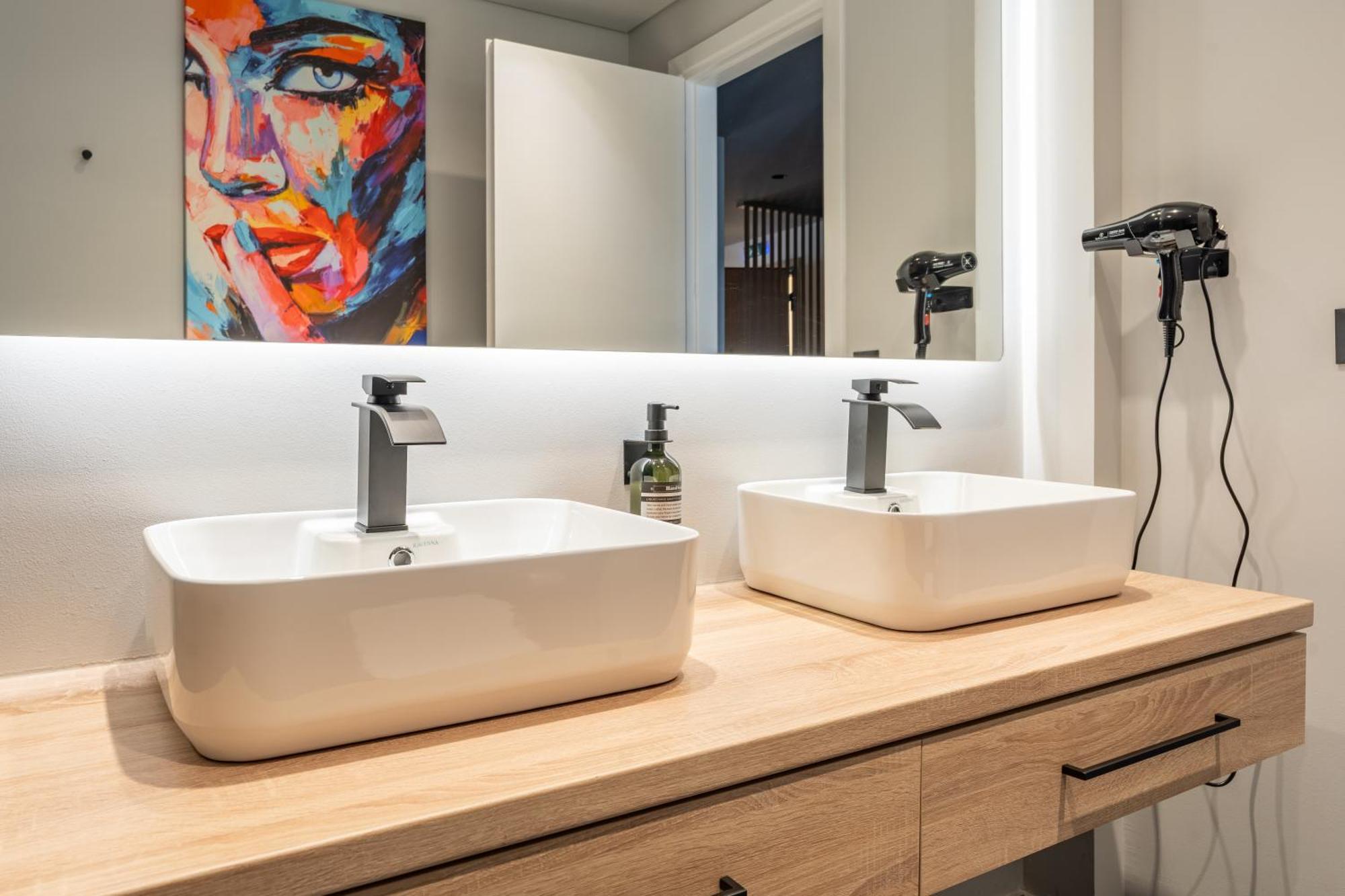 Athena Blue Lux Apartments 2Br 2Ba With City Skyline View, Near Kolonaki Αθήνα Εξωτερικό φωτογραφία